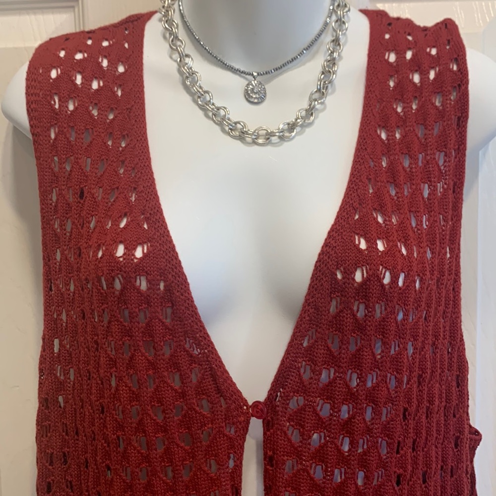 NWT Beautiful burgundy crocheted duster - Picture 3 of 8